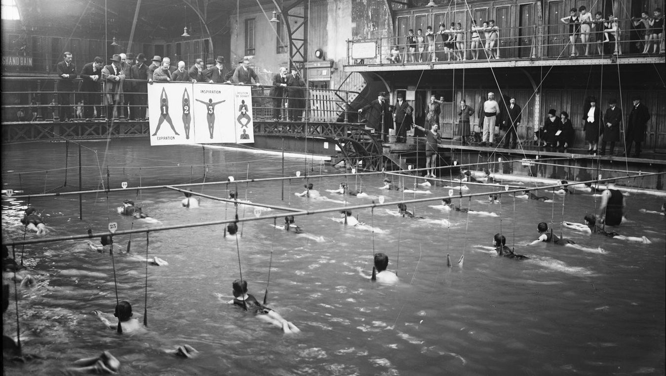 Piscine Ledru-Rollin, 3/3/27, démonstration de natation scolaire, Agence Rol. 1927