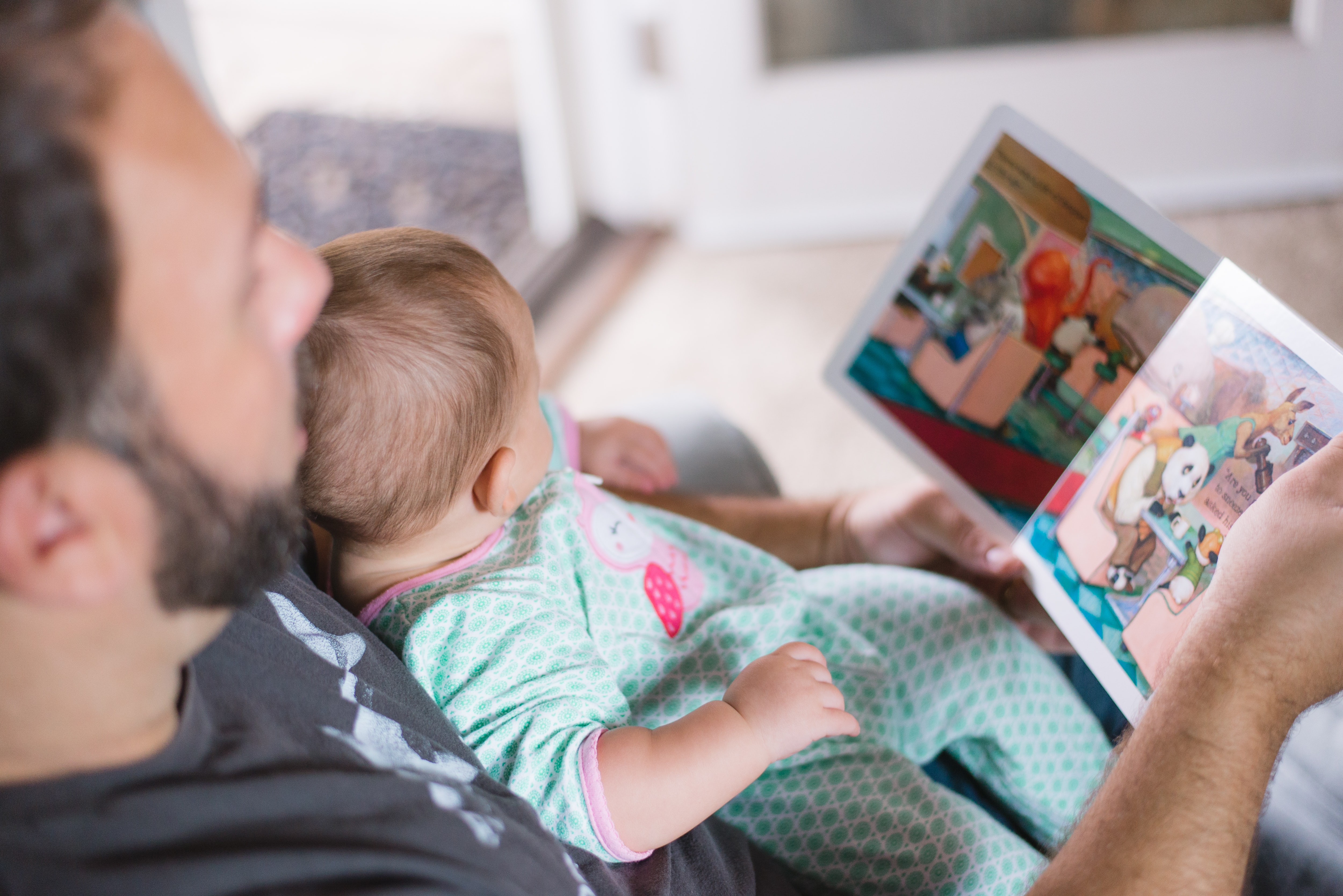 Journée d'étude en ligne "Ouvrons les livres aux bébés !"