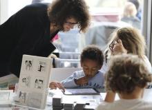 Démonstration de l'application de la BnF Fabricabrac pour les journées du patrimoine