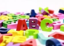 © 2018 Nationale Onderwijsgids. Alle rechten voorbehouden Lettres de l'alphabet sous forme de jouets